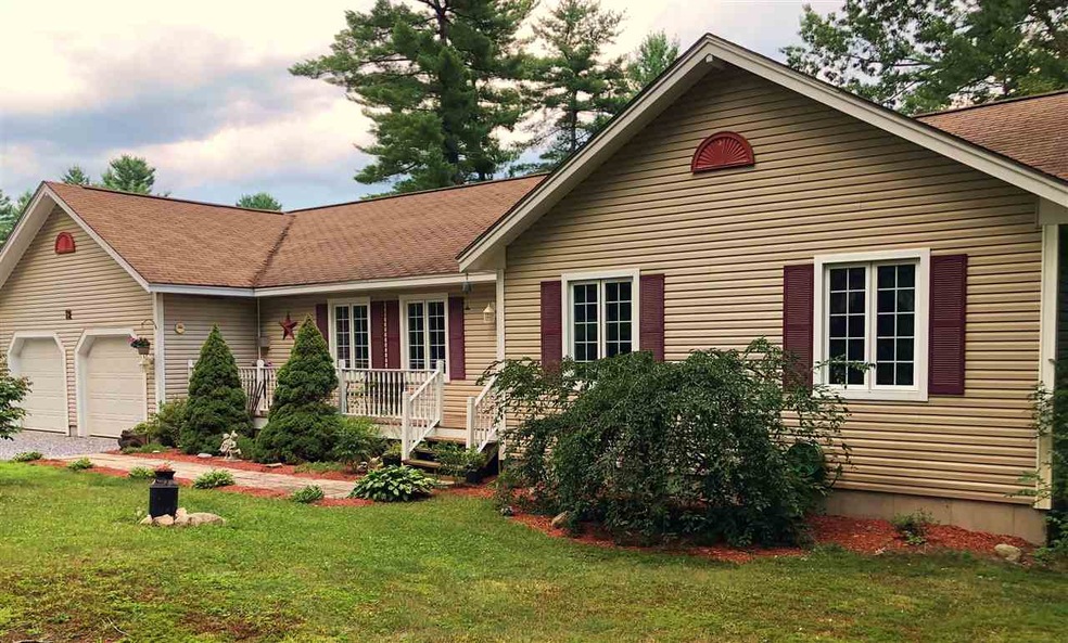 79 Lawrence Rd, MerriMacK, NH 03054 - photo 1