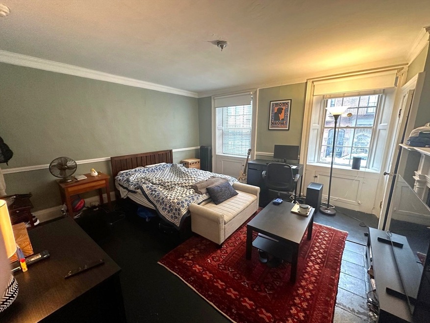 81 Charles St unit 1, Boston, MA 02114 - photo 1