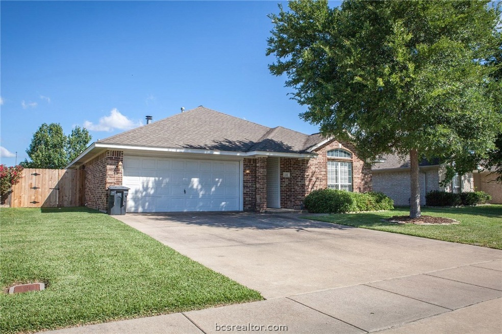 front view garage from street