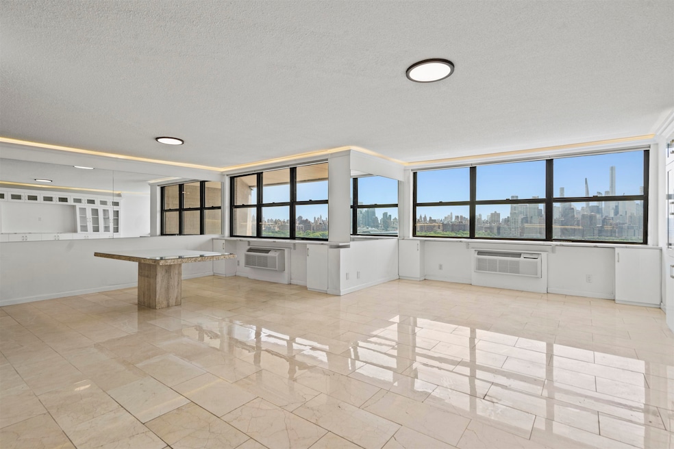 The Galaxy Towers unit 26D, Guttenberg, NJ 07093 - photo 1