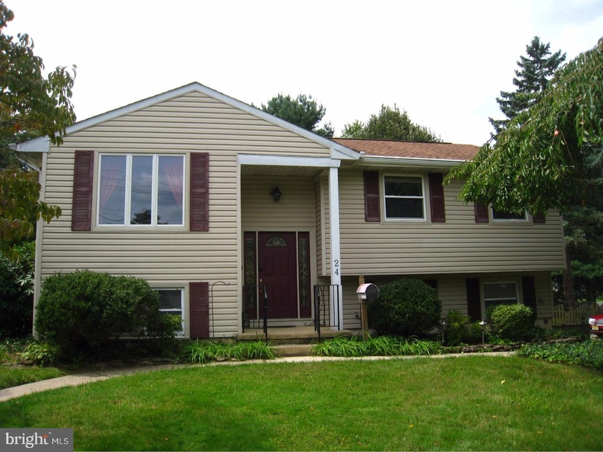 24 Rolling Rd, Stratford, NJ 08084 - photo 1