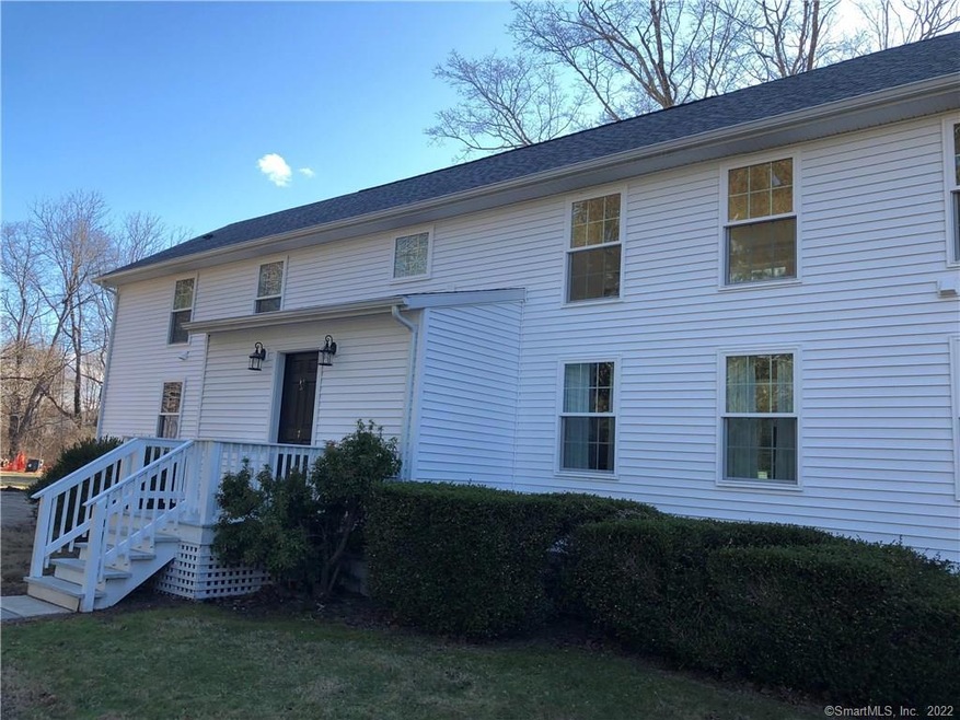 7 Lyme St unit D, Old Lyme, CT 06371 - photo 1