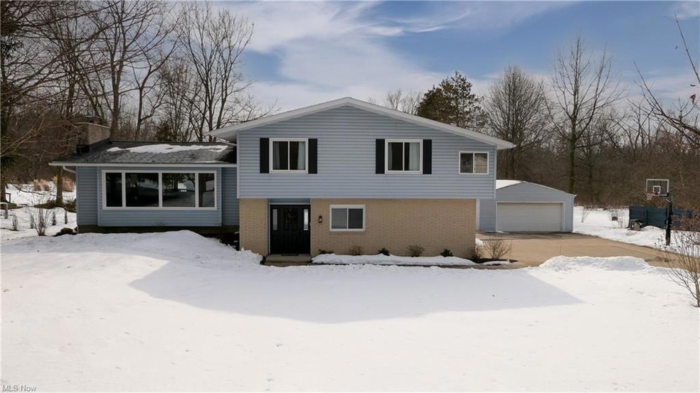 Welcome to 1360 Barlow ~ Welcome Home!