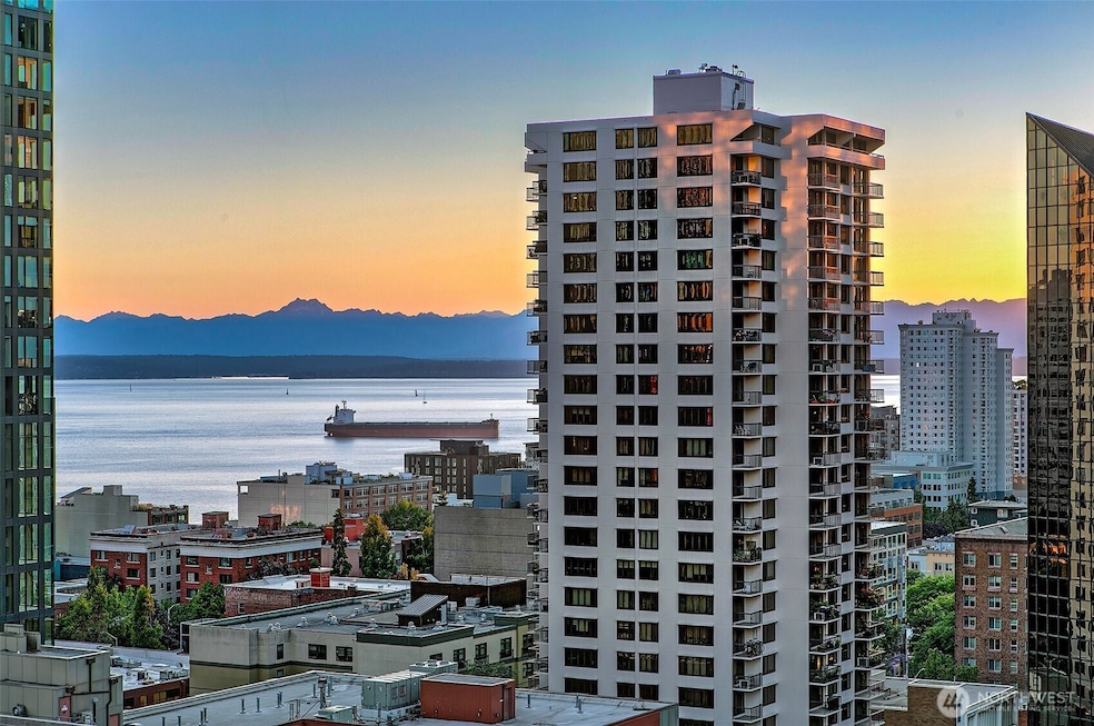 sunsets, elliot bay and olympic mountain views 17th floor NW corner home at ESCALA