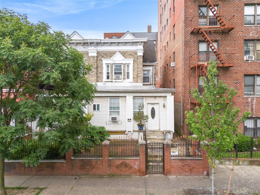 41-20 Elbertson St, Elmhurst, NY 11373 - photo 1