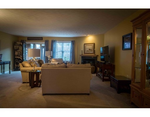 94 Green Briar Rd unit 94, Fitchburg, MA 01420 - photo 1