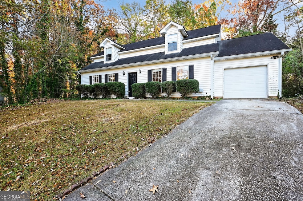 1017 Forest West Ct, Stone Mountain, GA 30088 - photo 1