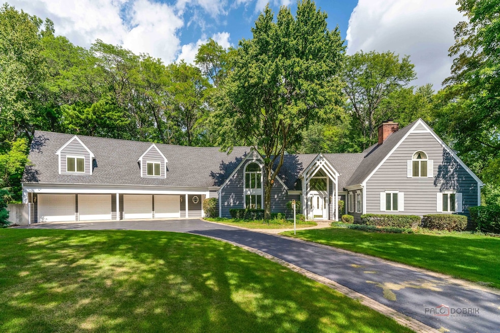 1884 Tweed Rd, Inverness, IL 60067 - photo 1