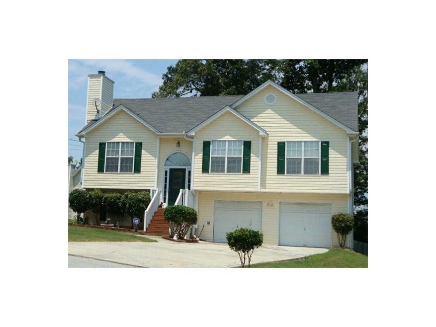 Exterior Front. Awesome curb appeal in this cul-de
