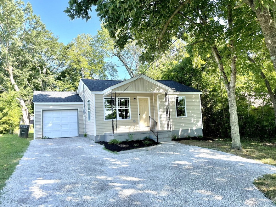 110 Sanderson Dr, Hopkinsville, KY 42240 - photo 1