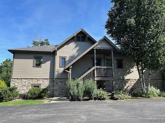 For Sale $279,999 • Co-Listing Agent