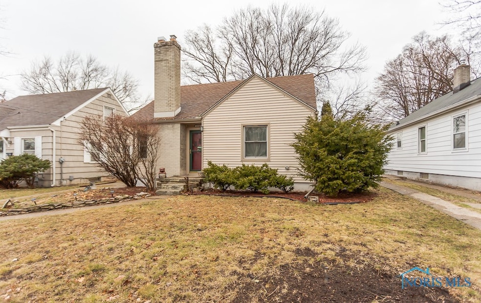 2738 Castleton Ave, Toledo, OH 43613 - photo 1