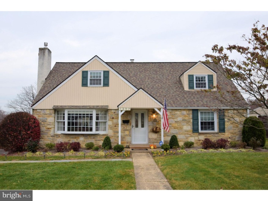 1207 Wakefield Rd, Flourtown, PA 19031 - photo 1