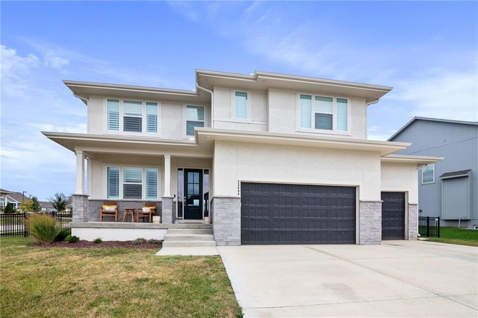 23600 W 90th St, Lenexa, KS 66227 - photo 1