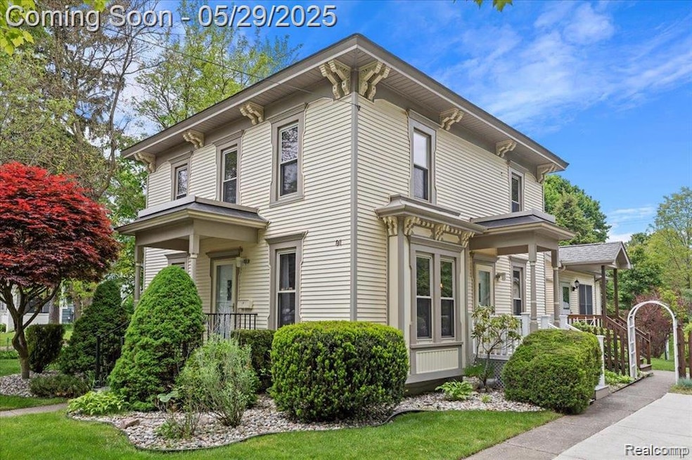 Sold $325,500