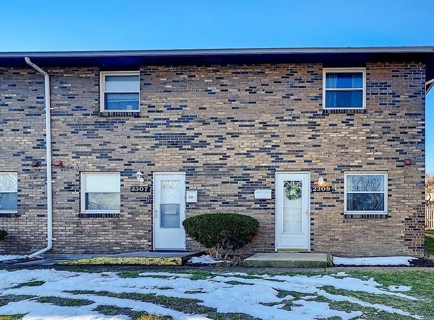 2309 Woodbrook Circle N.