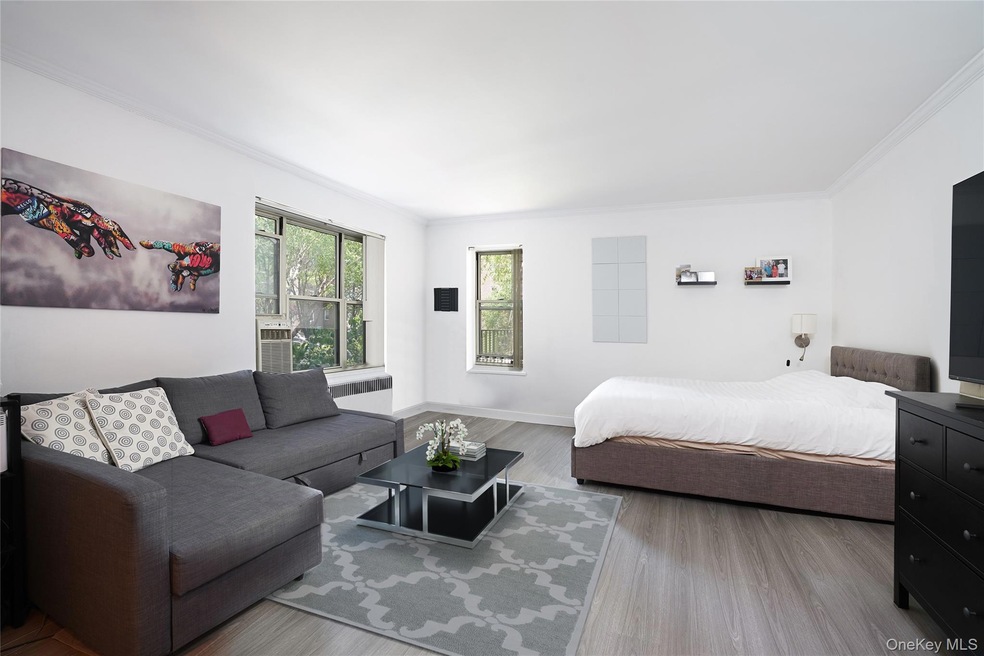 The Nathan Hale unit 1j, Forest Hills, NY 11375 - photo 1