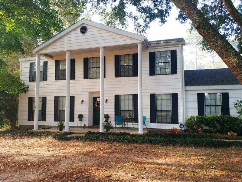 COLONIAL AT TOP OF HILL