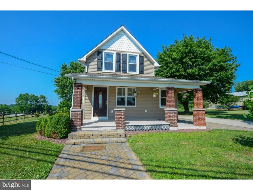 801 Bushkill Center Rd, Nazareth, PA 18064 - photo 1