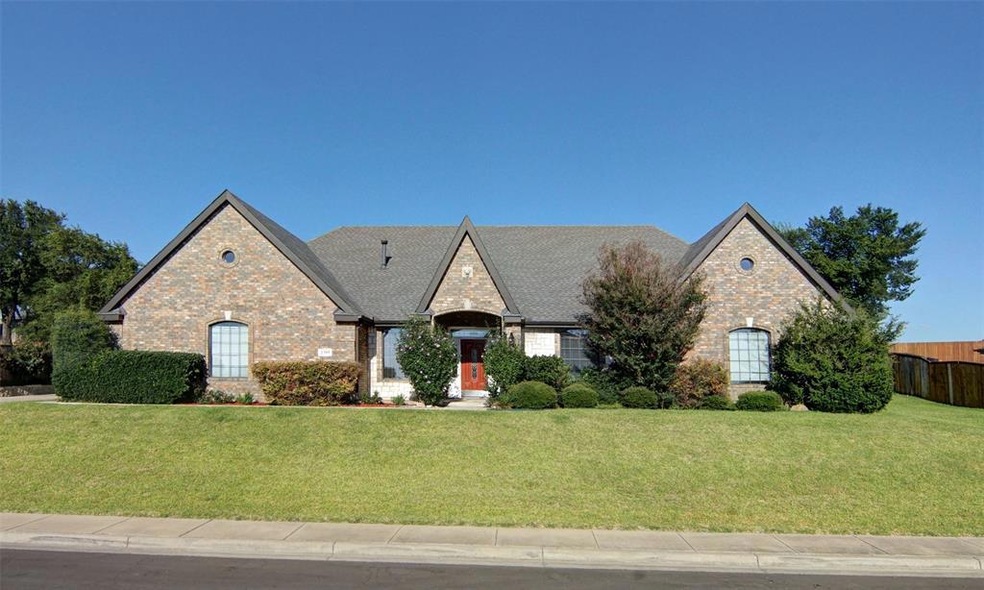 2301 Trace Ridge Dr, Weatherford, TX 76087 - photo 1