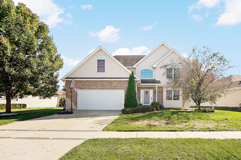 444 Highpoint Cir N, Bourbonnais, IL 60914 - photo 1