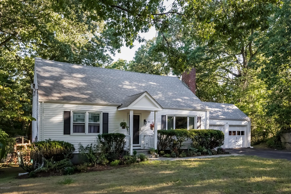 20 Licata Terrace, Cos Cob, CT 06807 - photo 1