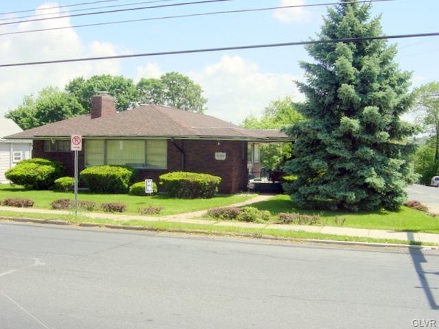 3130 S Front St, Whitehall, PA 18052 - photo 1