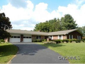 4 Holly Hill Dr, Asheville, NC 28806 - photo 1