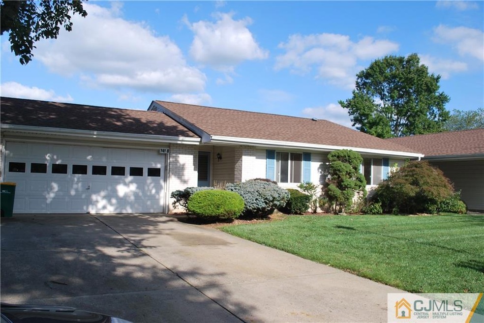 741C Pompton Rd unit 741B, Monroe Township, NJ 08831 - photo 1