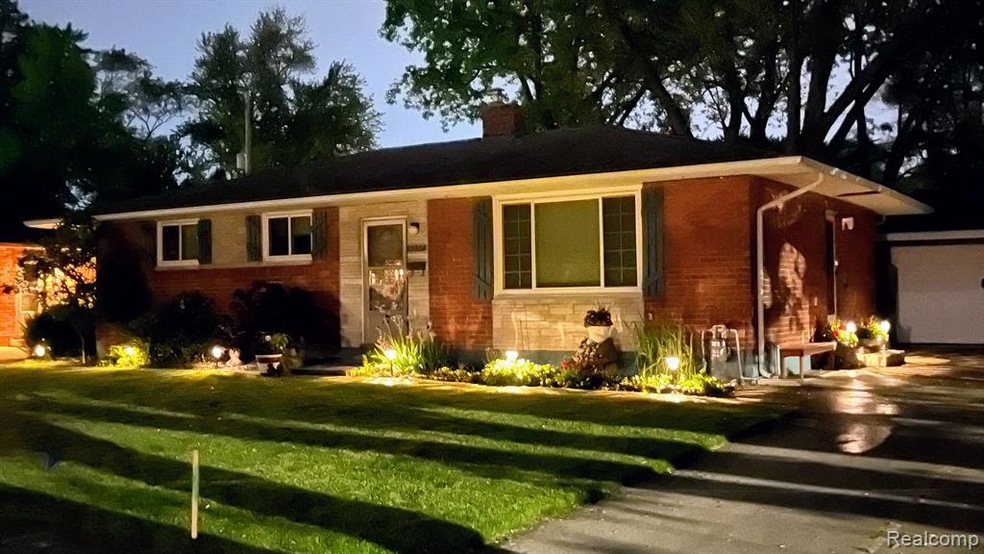 Welcome Home to 5177 Durwood