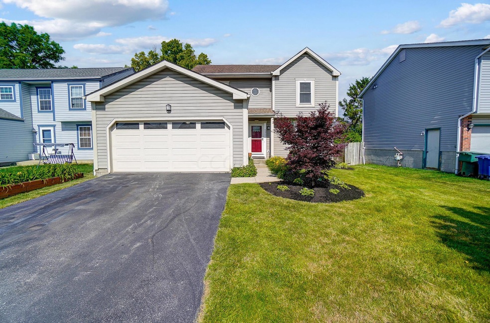 2951 Blue Moon Dr, Columbus, OH 43232 - photo 1