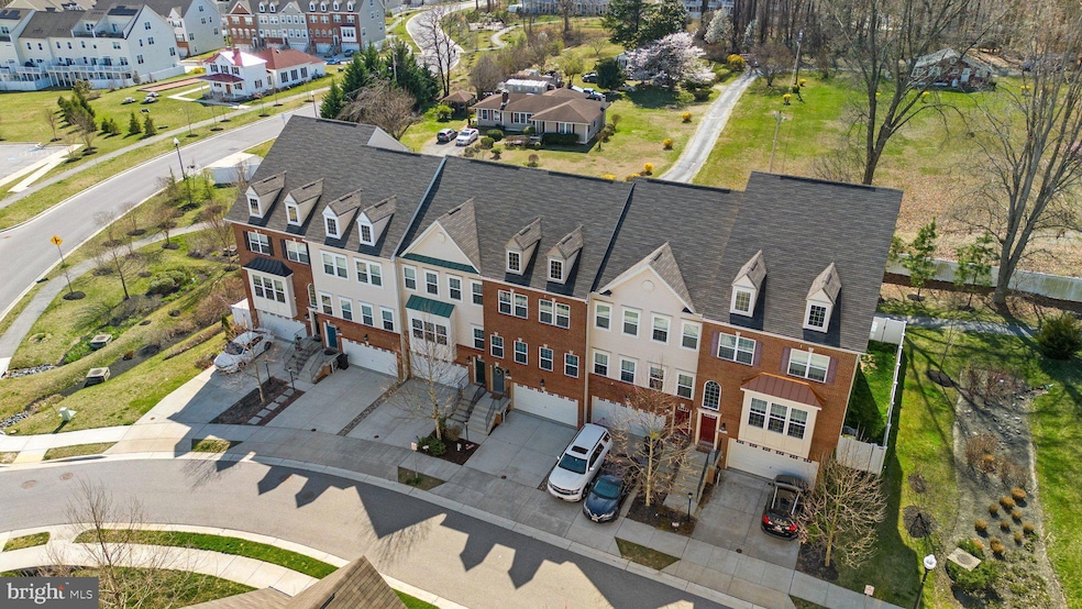 1058 Red Clover Rd, Gambrills, MD 21054 - photo 1