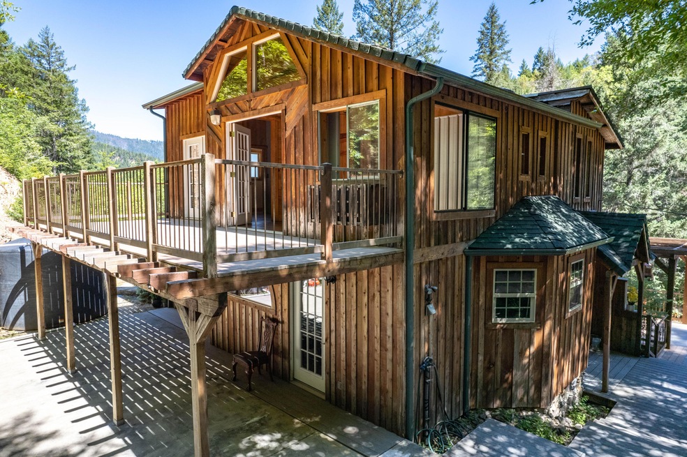 1480 Dutcher Creek Rd, Grants Pass, OR 97527 - photo 1