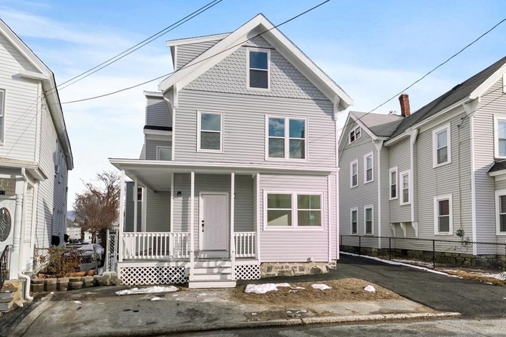 19 Royal St, Lowell, MA 01851 - photo 1