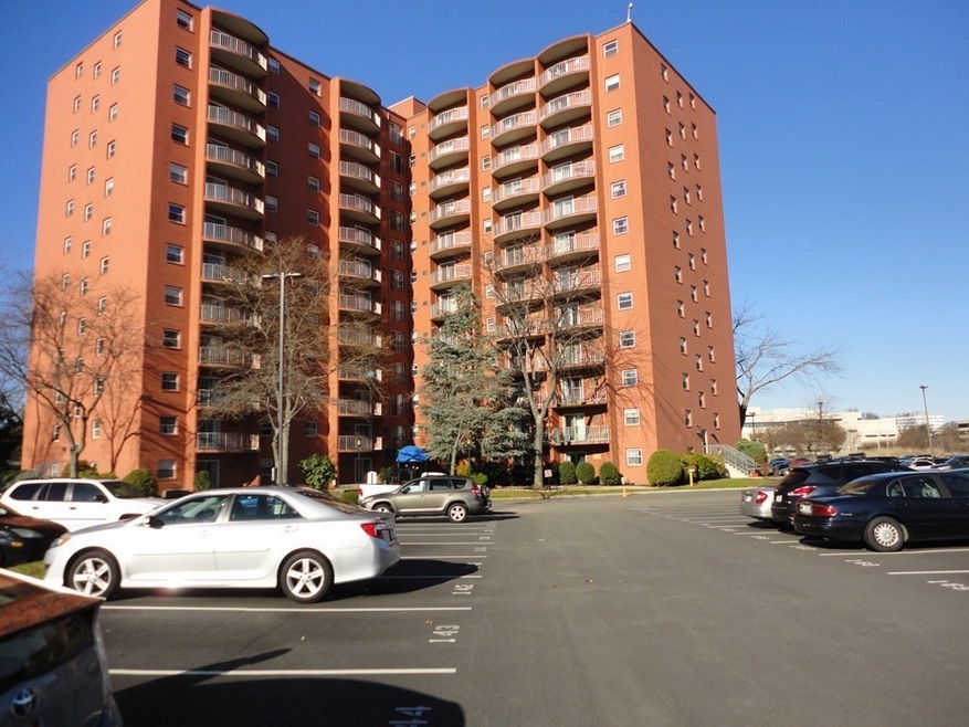 Sagamore Place Condominiums unit 515, Quincy, MA 02171 - photo 1