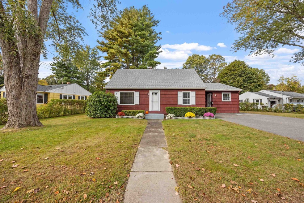 36 Atherton Ave, Nashua, NH 03064 - photo 1