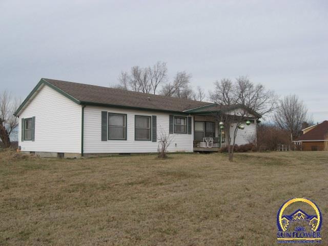 5127 SW Wanamaker Rd, Topeka, KS 66610 - photo 1