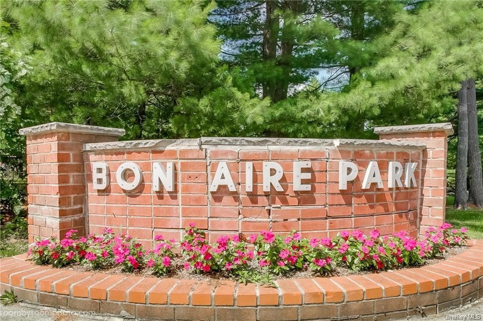 80 Somerset Dr, Suffern, NY 10901 - photo 1