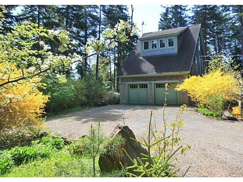 54 Green Landing Rd, Boothbay, ME 04544 - photo 1