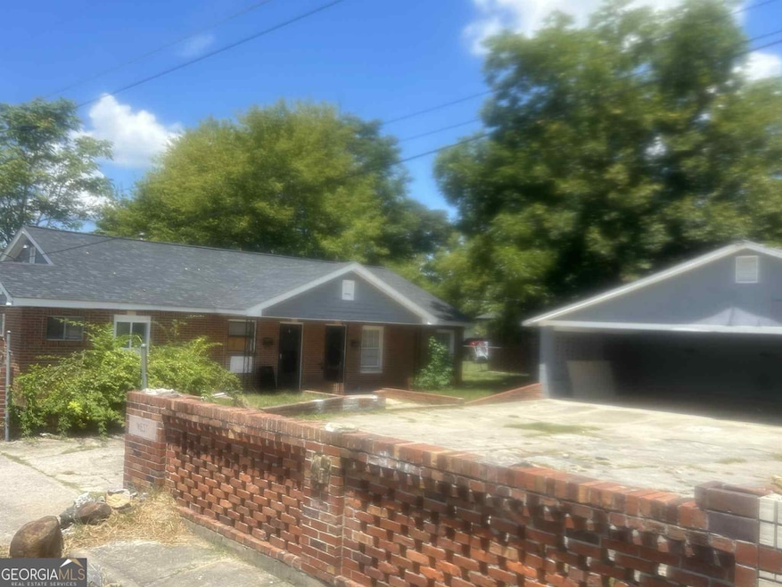 227 Straight St unit B, Macon, GA 31204 - photo 1