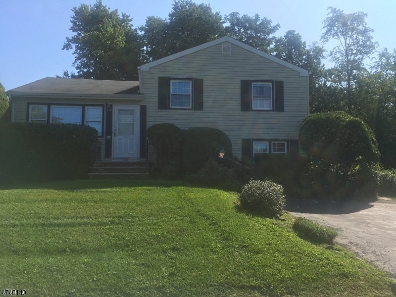 3221 Clark Ln, South Plainfield, NJ 07080 - photo 1