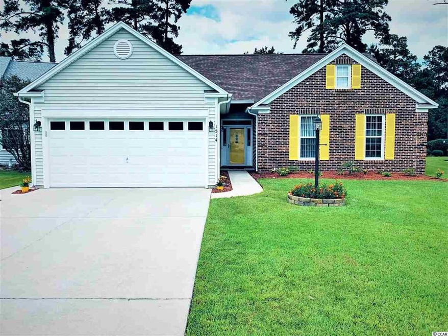 Awesome curb appeal located on a cul-de-sac!