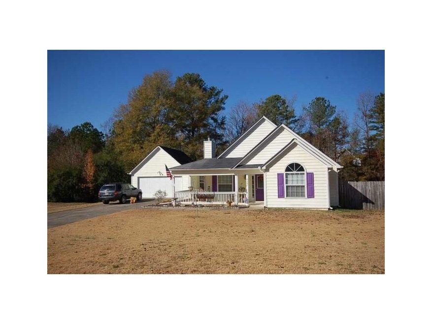 Exterior Front. CHARMING RESIDENCE WITH WITH LOVEL