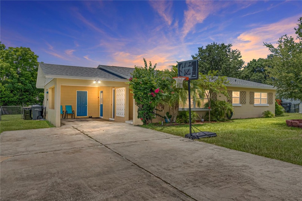 283 17th St NE, Winter Haven, FL 33881 - photo 1