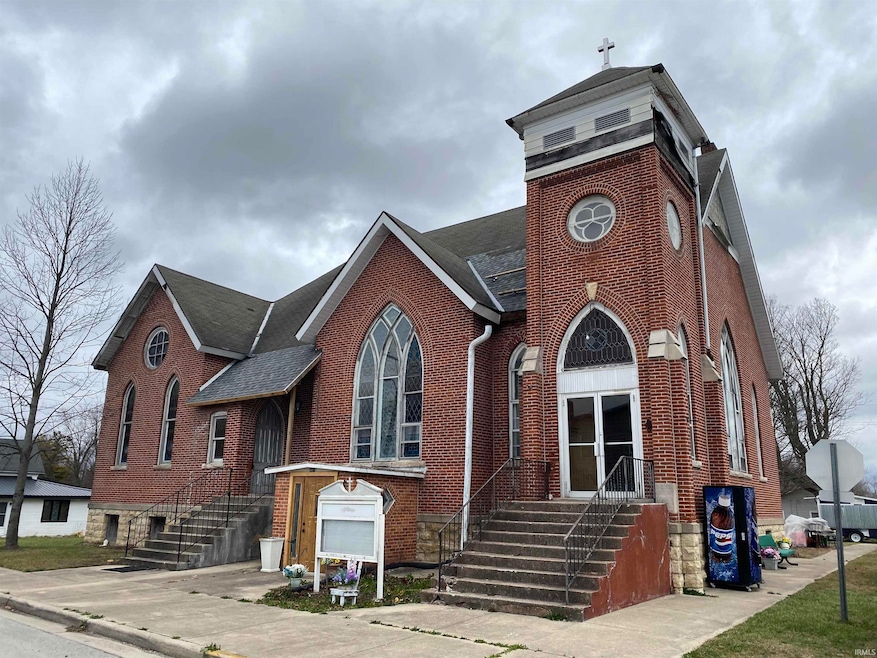 105 N Mckee St, MacY, IN 46951 - photo 1