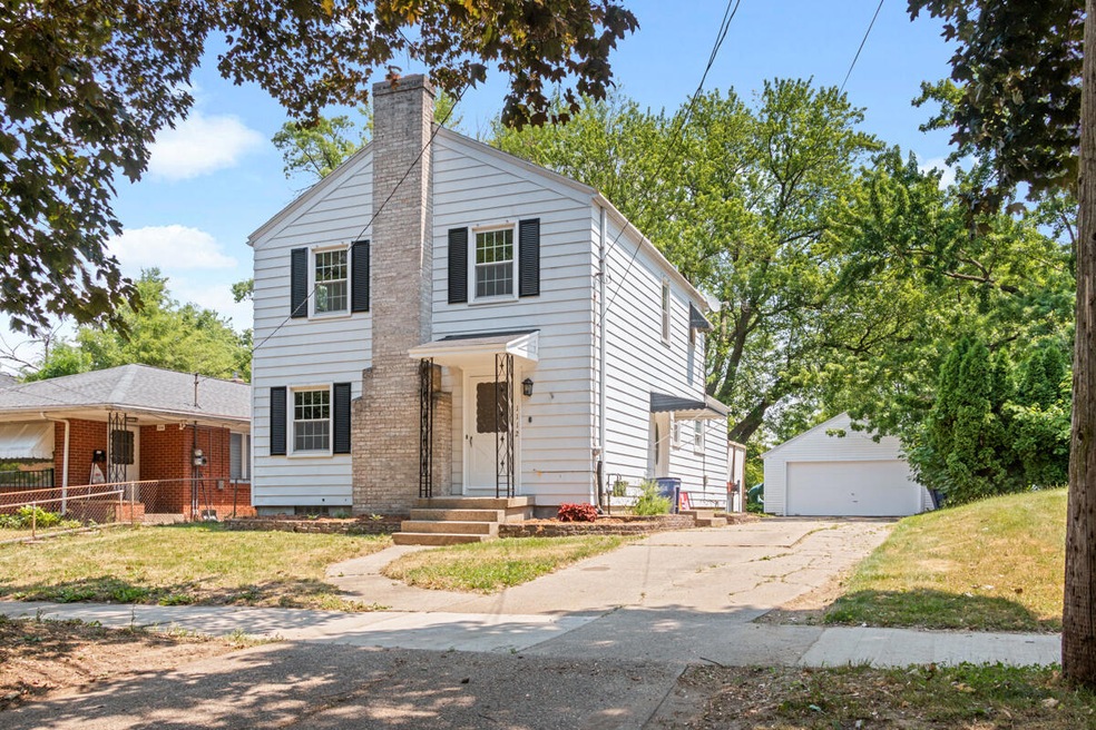 1112 Spring Ave NE, GR MI 49504-1