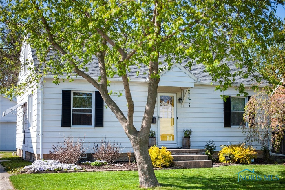 218 Pemberville Rd, Woodville, OH 43469 - photo 1