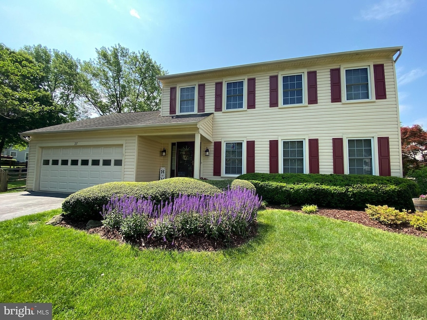 27 Spinning Wheel Ct, Germantown, MD 20874 - photo 1