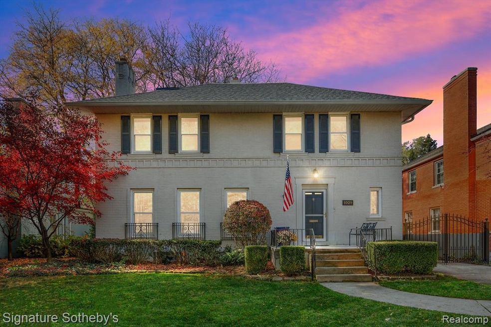 1029 Whittier Rd, Grosse Pointe Park, MI 48230 - photo 1