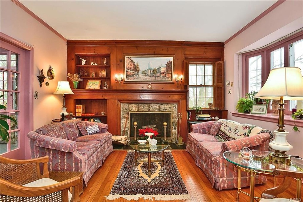 35 Iroquois Rd, Yonkers, NY 10710 - photo 1